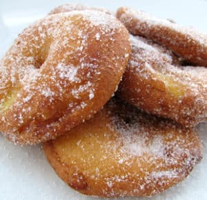 Frittelle di mele ricette per imbolc Frittelle di mele ricette per imbolc